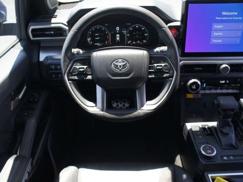 Used 2024 Toyota Tacoma TRD Sport w/ TRD Sport Premium Package RWD image 4