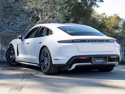 Certified 2023 Porsche Taycan Turbo image 3