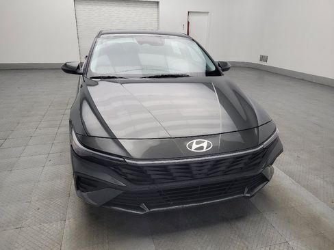 Used 2024 Hyundai Elantra SE image 14