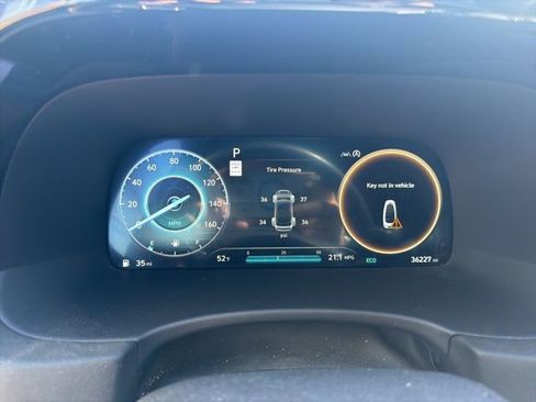 Used 2024 Hyundai Palisade Calligraphy image 24