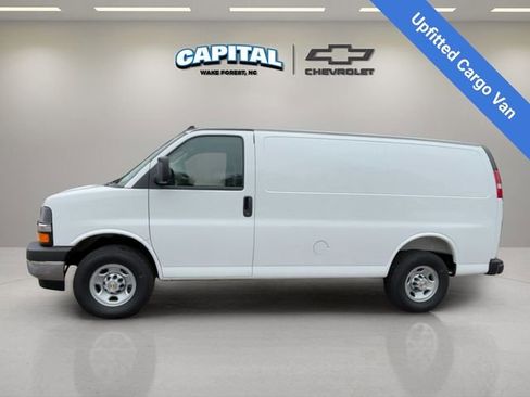 New 2025 Chevrolet Express 2500 Work Van w/ Driver Convenience Package image 2