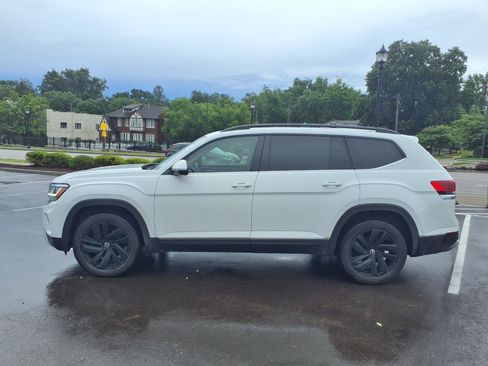 Used 2021 Volkswagen Atlas SEL AWD/4WD image 30