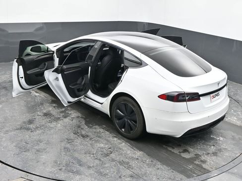 Used 2021 Tesla Model S Plaid image 80