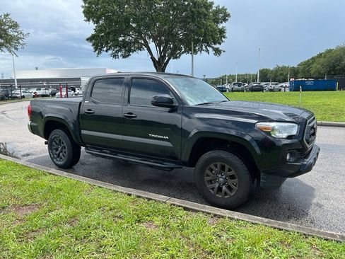 Used 2023 Toyota Tacoma SR5 RWD image 8