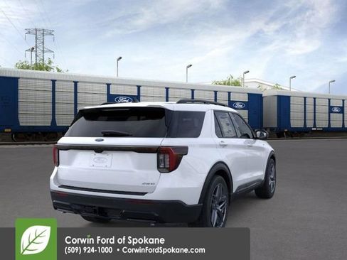 New 2026 Ford Explorer ST-Line image 9