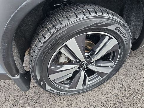 Used 2023 Nissan Rogue Platinum w/ Platinum Premium Package image 14