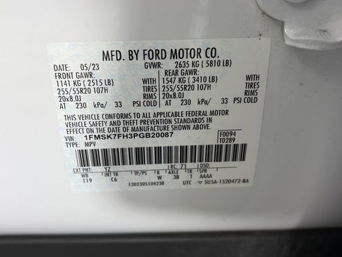 Certified 2023 Ford Explorer Limited image 9