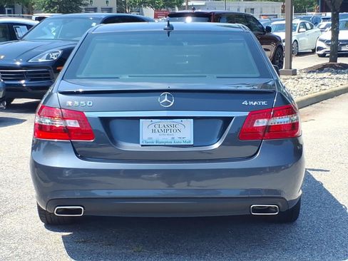 Used 2013 Mercedes-Benz E 350 4MATIC Sedan image 9