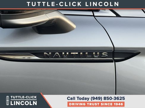 Certified 2021 Lincoln Nautilus FWD w/ Equipment Group 101A image 8