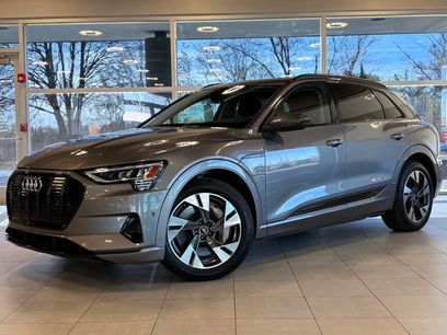 Used 2021 Audi e-tron Premium w/ Convenience Plus Package