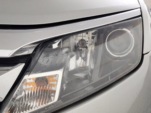 Used 2010 Ford Fusion SE FWD image 26