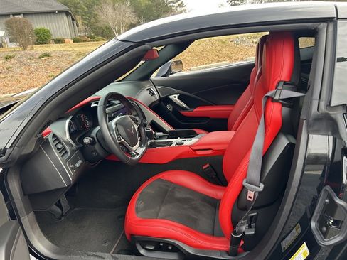 Used 2016 Chevrolet Corvette Z06 w/ 2LZ Preferred Equipment Group image 36