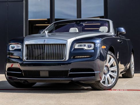 Used 2016 Rolls-Royce Dawn RWD image 1