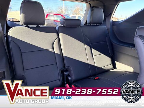 New 2026 Chevrolet Traverse LT FWD image 21
