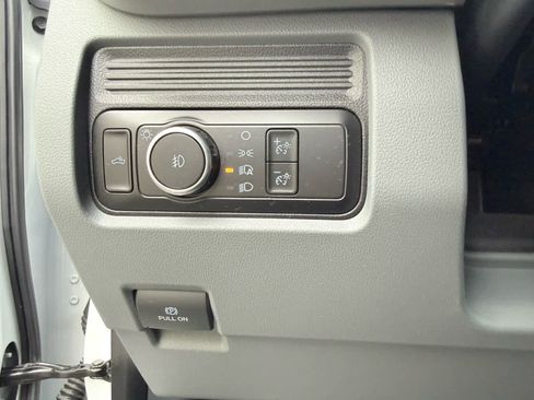Used 2024 Ford F250 XL w/ STX Appearance Package AWD/4WD image 12
