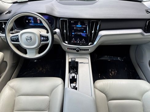 Certified 2023 Volvo S60 B5 Core w/ Climate Package FWD image 3