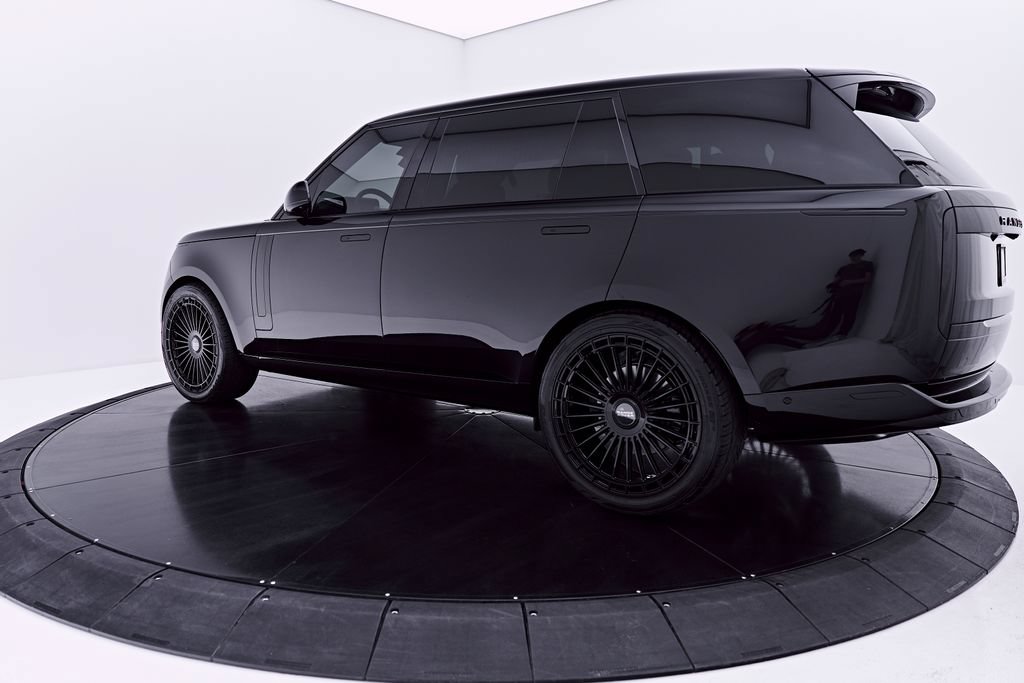 Used 2026 Land Rover Range Rover Long Wheelbase SE AWD/4WD image 11