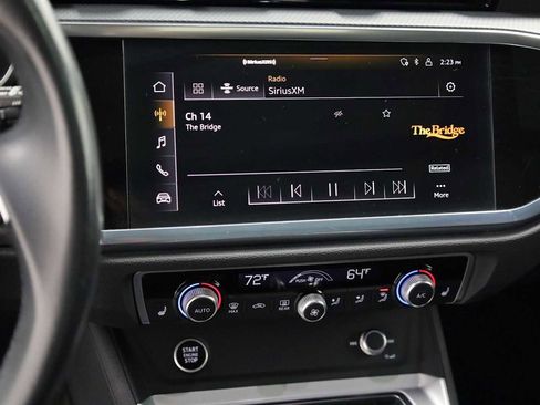 Used 2023 Audi Q3 2.0T Premium w/ Convenience Package image 29