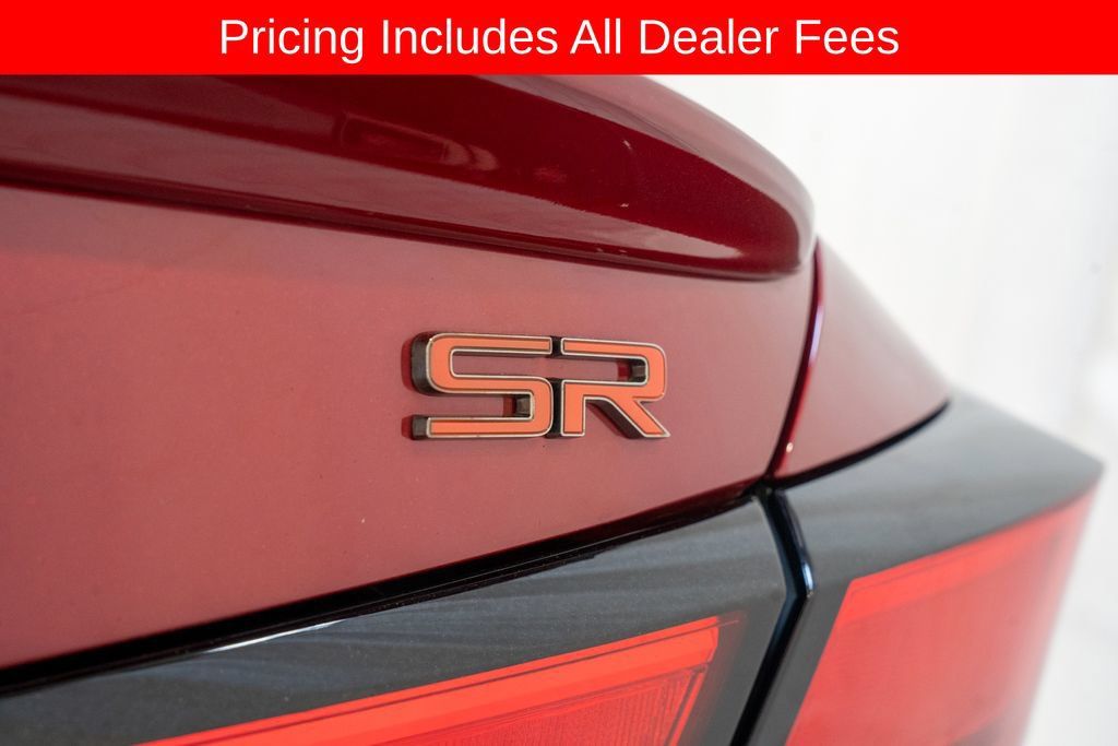 Certified 2024 Nissan Altima 2.0 SR FWD image 6