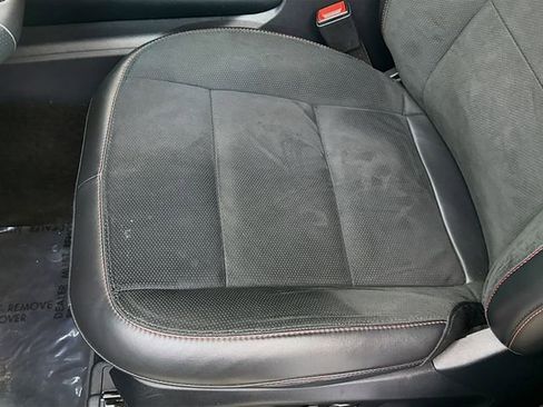 Used 2025 Ford Explorer ST AWD/4WD image 20