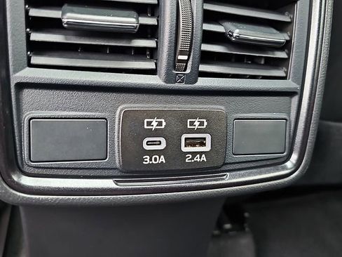 Certified 2025 Subaru Forester Limited AWD/4WD image 12