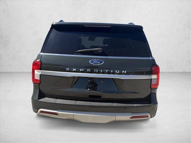 Used 2022 Ford Expedition Max XLT AWD/4WD image 4
