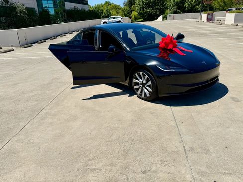 Used 2025 Tesla Model 3 RWD image 24
