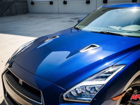 Used 2014 Nissan GT-R Premium AWD/4WD image 27