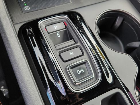 Certified 2025 Honda Pilot TrailSport image 22