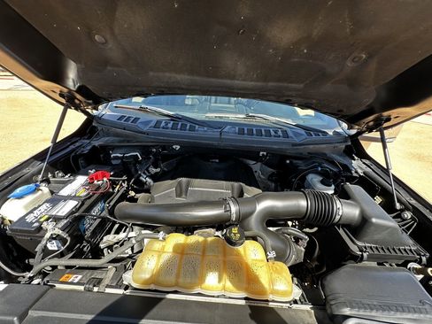 Used 2019 Ford F150 Platinum w/ Equipment Group 701A Luxury image 47