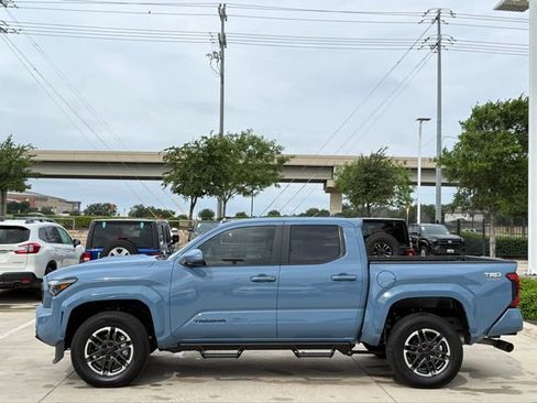Used 2026 Toyota Tacoma TRD Sport RWD image 7