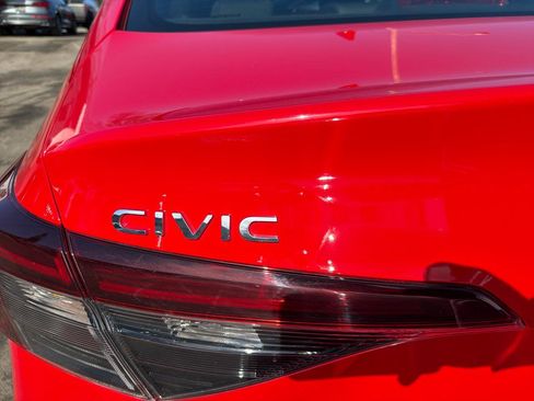 Used 2025 Honda Civic Sport image 9