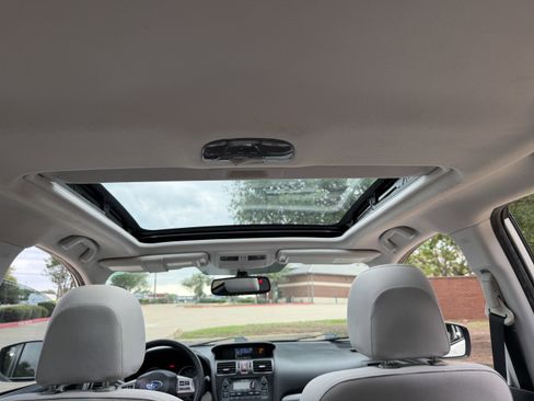 Used 2015 Subaru Forester 2.5i Premium w/ Popular Package #2 image 17