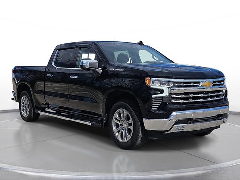 Used 2025 Chevrolet Silverado 1500 LTZ w/ LTZ Convenience Package II AWD/4WD image 1