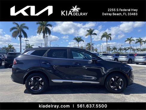 Used 2026 Kia Sportage LX w/ LX Convenience Package image 2