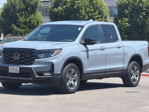 Used 2024 Honda Ridgeline TrailSport image 8
