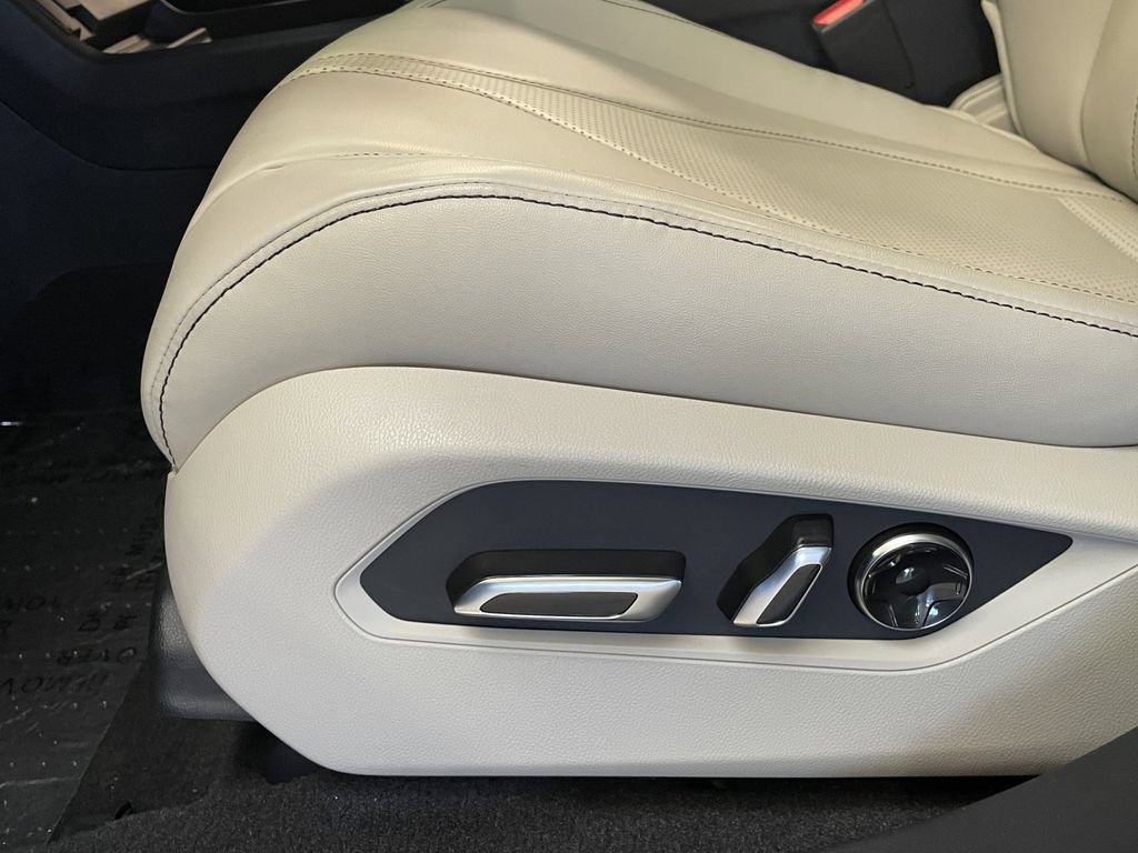 New 2025 Acura RDX w/ Technology Package AWD/4WD image 18