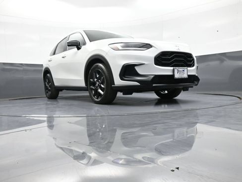 Certified 2024 Honda HR-V Sport image 26