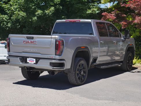 Used 2025 GMC Sierra 2500 AT4 AWD/4WD image 26
