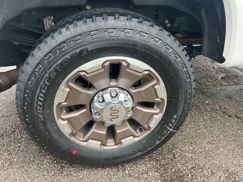 Used 2023 Ford F350 King Ranch w/ Chrome Package image 12