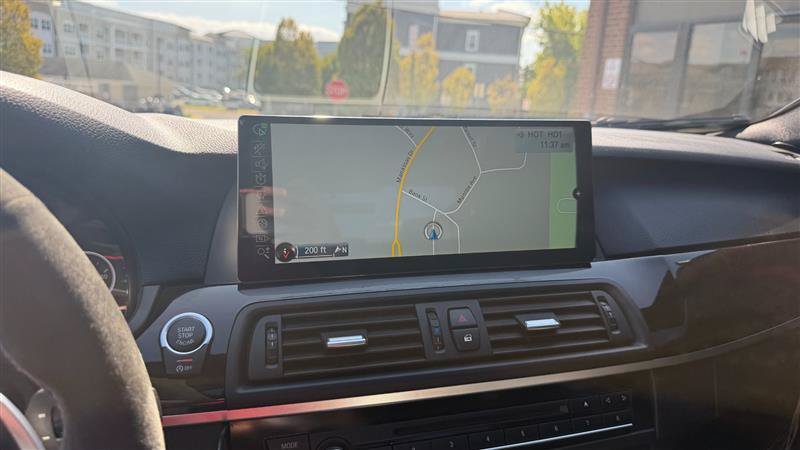 Used 2014 BMW 535i xDrive w/ M Sport Package AWD/4WD image 35