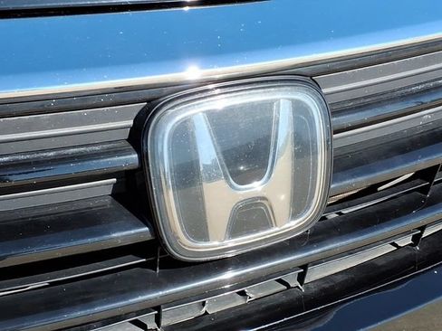 Used 2023 Honda Odyssey Elite image 24