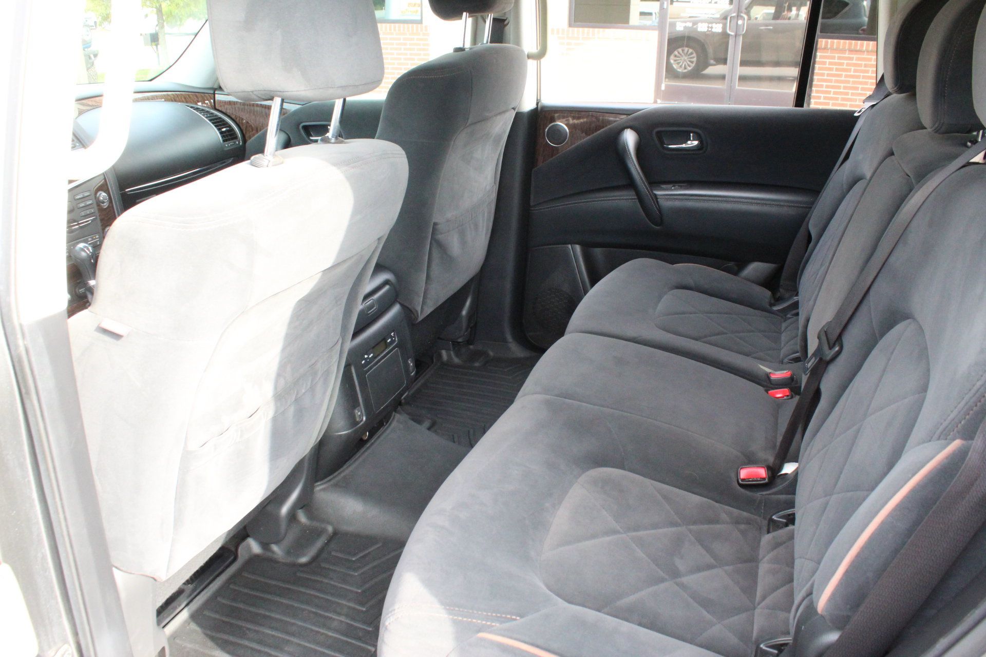 Used 2019 Nissan Armada SV w/ Driver Package RWD image 26