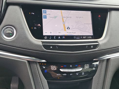 Certified 2023 Cadillac XT5 Premium Luxury AWD/4WD image 18