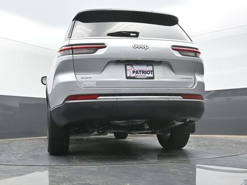 Used 2025 Jeep Grand Cherokee L Laredo w/ MOPAR Finishing Package AWD/4WD image 43