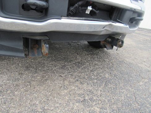 Used 2023 Ford F550 4x4 Regular Cab Super Duty image 10