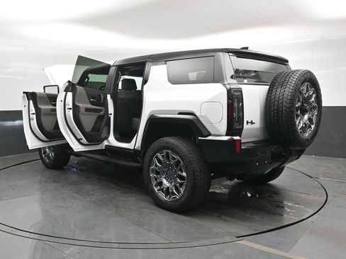 Used 2025 GMC Hummer EV 3X AWD/4WD image 51