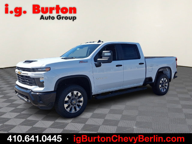 New 2026 Chevrolet Silverado 2500 Custom w/ Custom Value Package AWD/4WD image 2