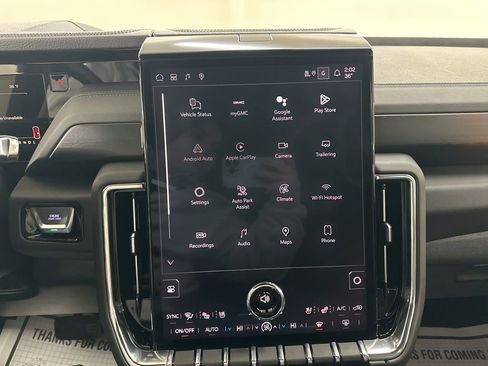 New 2026 GMC Yukon Denali w/ Sun & Power Step Package image 40