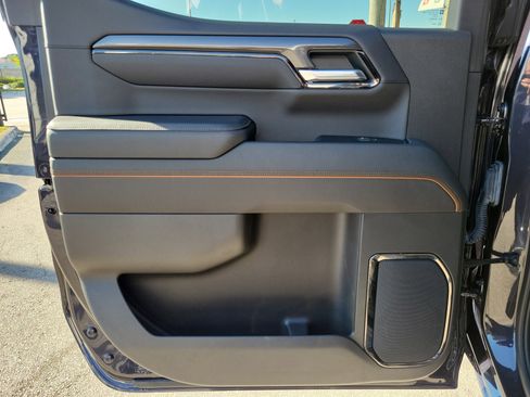 Used 2023 GMC Sierra 1500 AT4 w/ AT4 Premium Package image 24